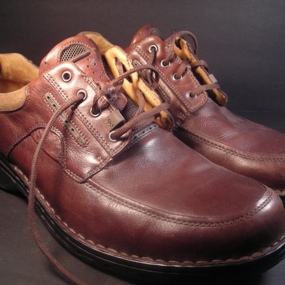 clarks structured mens